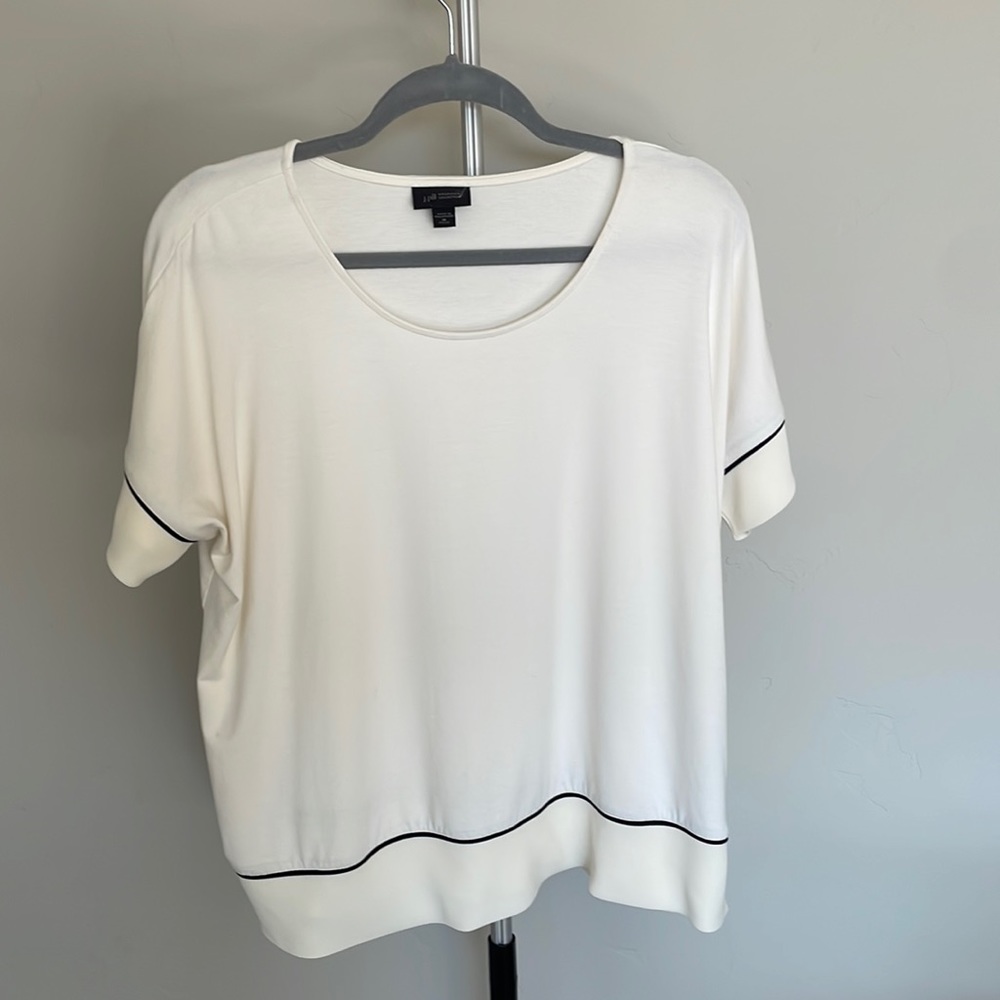 J Jill cream top, edged in black, size M Petite.